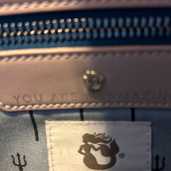 Pre-owned Spartina Mermaid purse, good condition - Picture 4 of 5